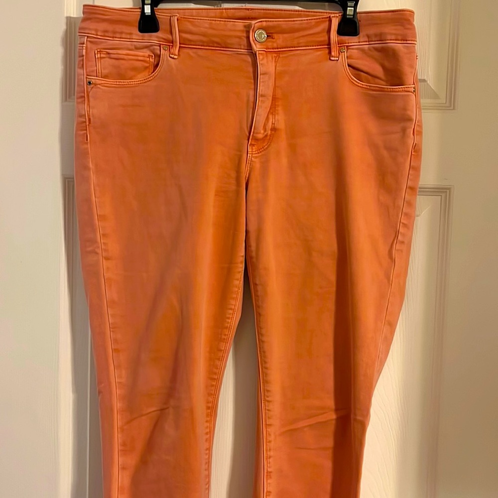 White House Black Market mid-rise crop jeans